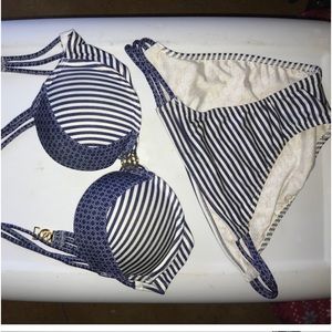 Victoria Secret Bombshell Bikini 32 A Small